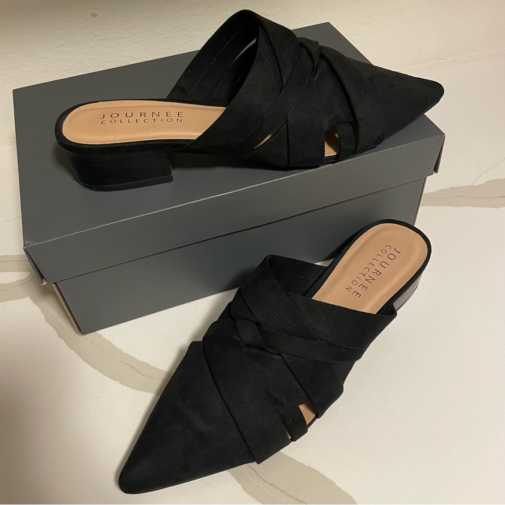 Journee Collection Black KALIDA MULE FLATS IN FAUX SUEDE